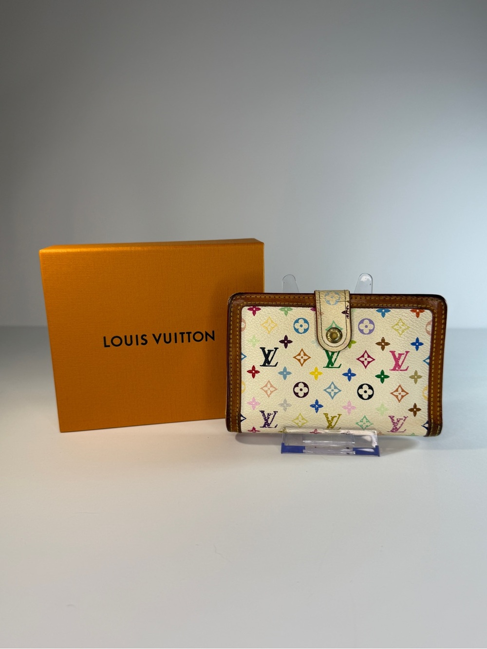 Louis Vuitton x Murakami Multicolor Kisslock Wallet | Vintage | Full Inclusion - Picture 3 of 12
